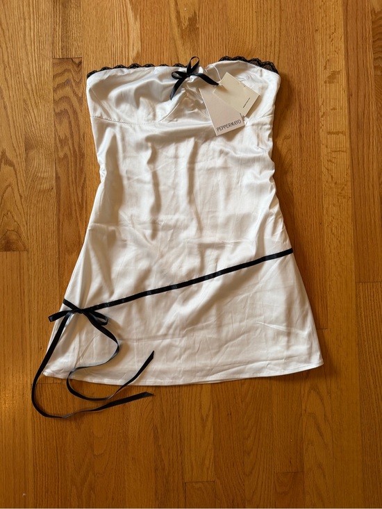 Peppermayo Dresses & Skirts - Peppermayo White Strapless Mini Dress with Black Ribbon Trim